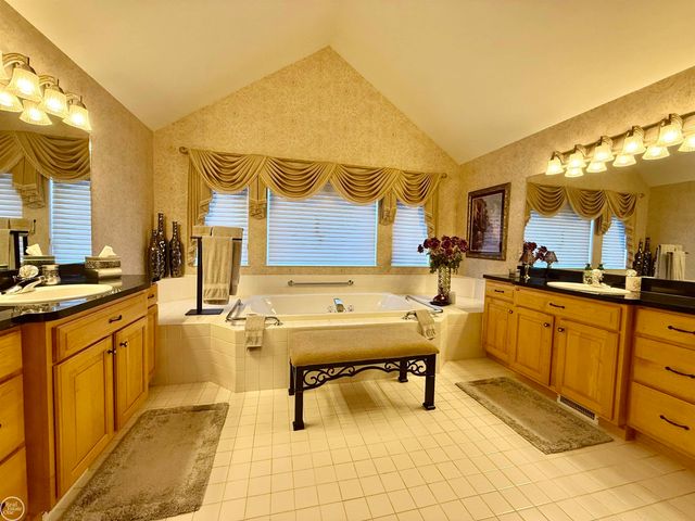 47094 Burning Tree Lane, Macomb Twp, MI 48044