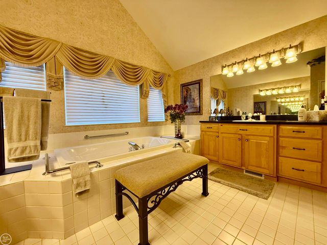 47094 Burning Tree Lane, Macomb Twp, MI 48044