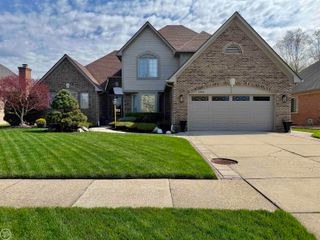 47094 Burning Tree Lane, Macomb Twp, MI 48044
