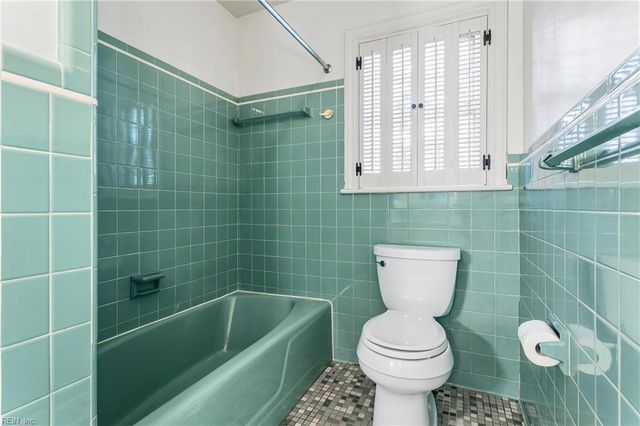 9 Scott RD, Newport News, VA 23606