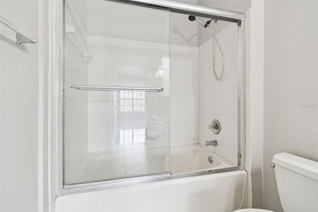 4304 BAYSIDE VILLAGE DRIVE 103, Tampa, FL 33615