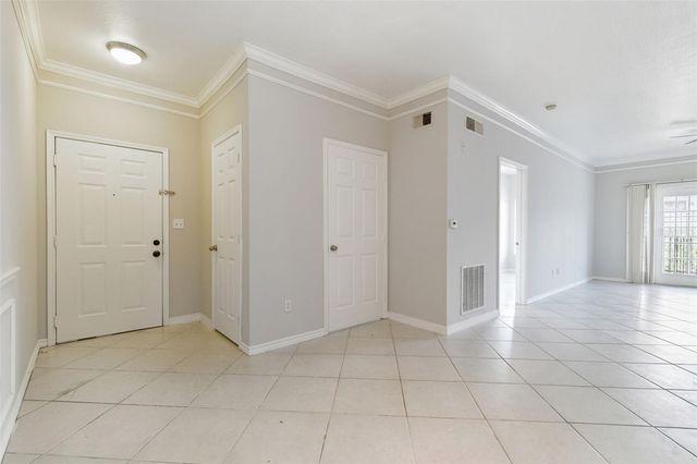 4304 BAYSIDE VILLAGE DRIVE 103, Tampa, FL 33615