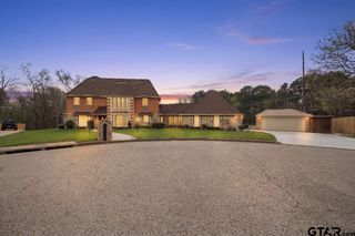 1102 Richwood St., Longview, TX 75604