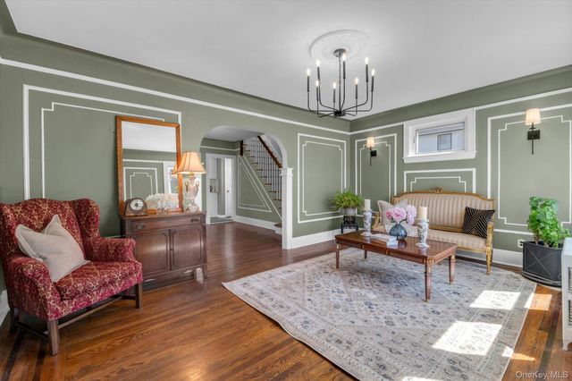 108 Memphis Avenue, South Floral Park, NY 11001