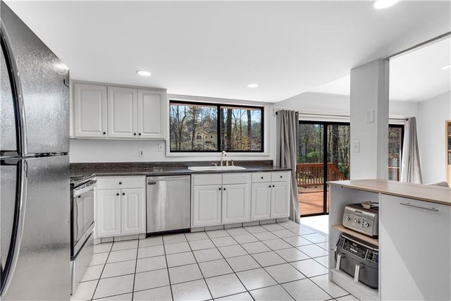 5360 Willow Point Parkway, Marietta, GA 30068