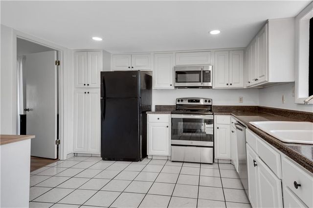 5360 Willow Point Parkway, Marietta, GA 30068