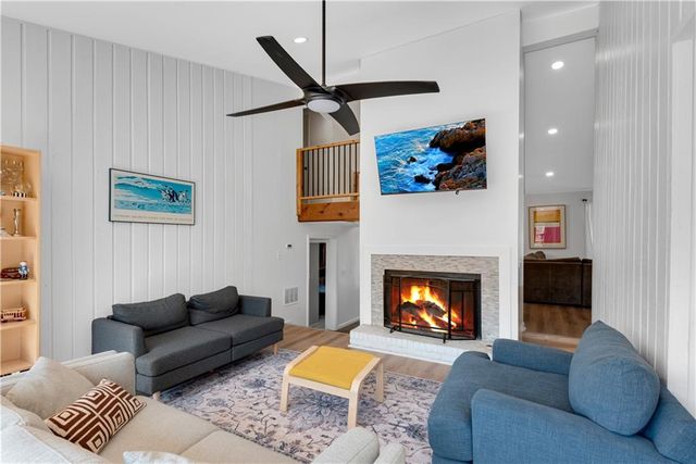 5360 Willow Point Parkway, Marietta, GA 30068