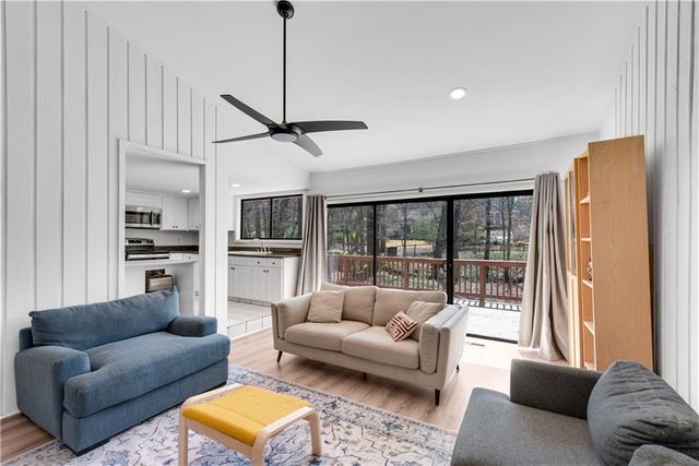 5360 Willow Point Parkway, Marietta, GA 30068