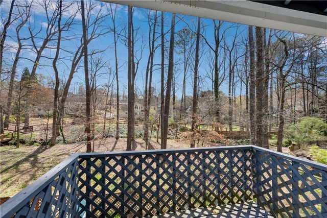 5360 Willow Point Parkway, Marietta, GA 30068