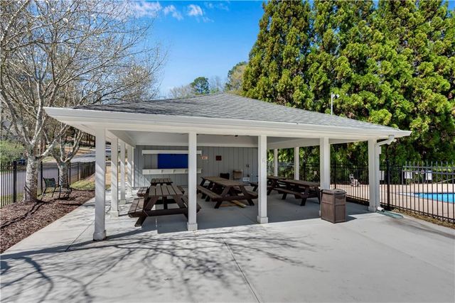 5360 Willow Point Parkway, Marietta, GA 30068