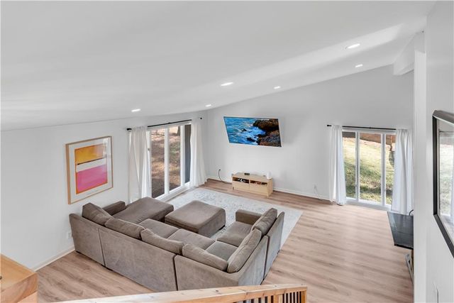 5360 Willow Point Parkway, Marietta, GA 30068