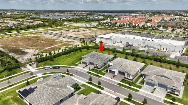 11527 SW Viridian Boulevard, Port St. Lucie, FL 34987