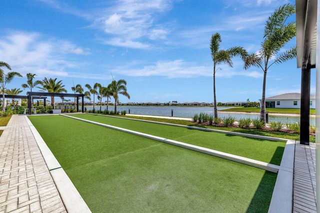 11527 SW Viridian Boulevard, Port St. Lucie, FL 34987