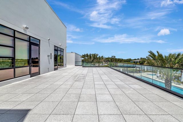 11527 SW Viridian Boulevard, Port St. Lucie, FL 34987