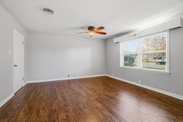 710 Broadmoor Ave, Baton Rouge, LA 70815