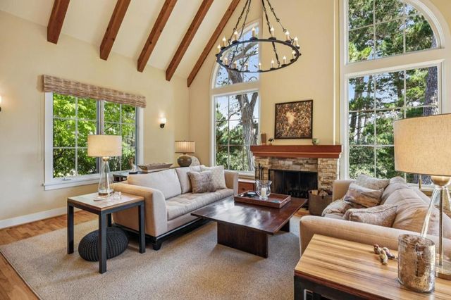 471 Dry Creek Road, Monterey, CA 93940
