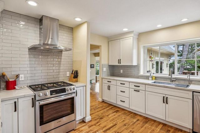 471 Dry Creek Road, Monterey, CA 93940