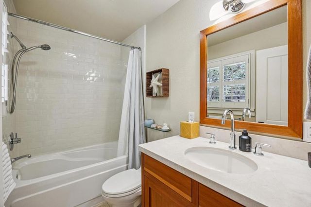 471 Dry Creek Road, Monterey, CA 93940
