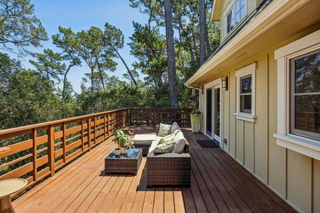 471 Dry Creek Road, Monterey, CA 93940