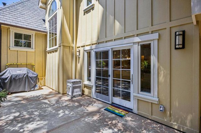 471 Dry Creek Road, Monterey, CA 93940