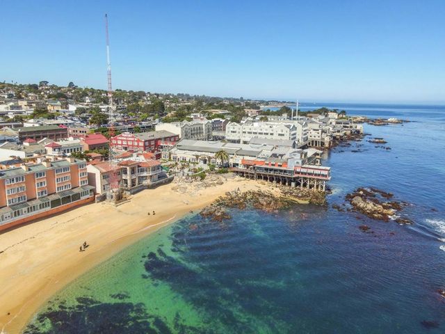 471 Dry Creek Road, Monterey, CA 93940