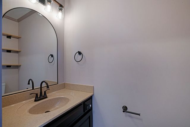 12 Magnolia Sq, Clarksville, TN 37043