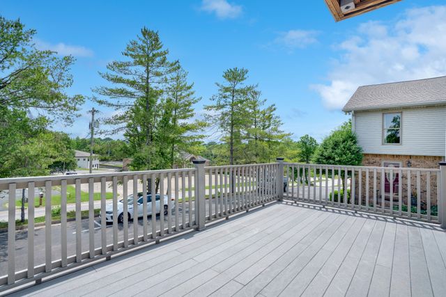 12 Magnolia Sq, Clarksville, TN 37043