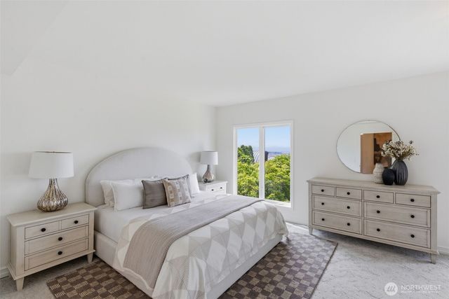 511 W Highland Drive, Seattle, WA 98119
