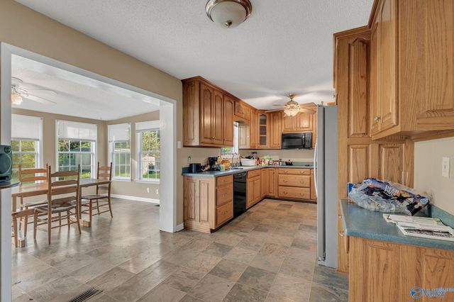 3705 South Westdale Court SW, Huntsville, AL 35805