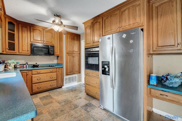 3705 South Westdale Court SW, Huntsville, AL 35805