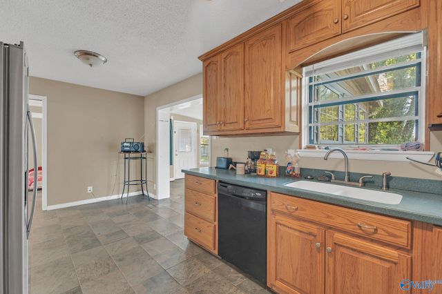 3705 South Westdale Court SW, Huntsville, AL 35805