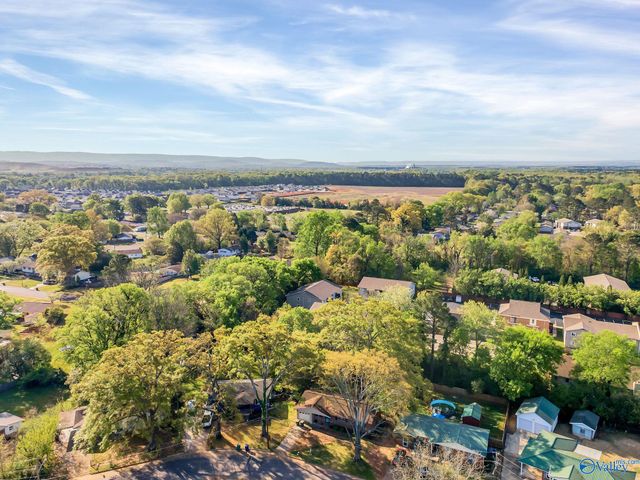 3705 South Westdale Court SW, Huntsville, AL 35805