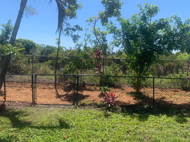 3546 Betty Ann Court E, Palm Beach Gardens, FL 33403