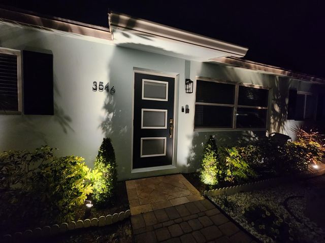 3546 Betty Ann Court E, Palm Beach Gardens, FL 33403