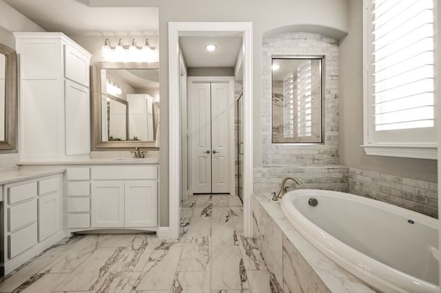 2905 Maverick Way, Celina, TX 75009
