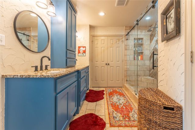 523 W 1st Street, Justin, TX 76247