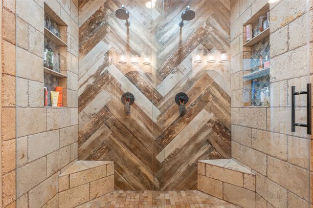 523 W 1st Street, Justin, TX 76247