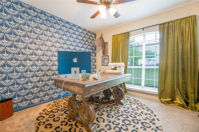 523 W 1st Street, Justin, TX 76247