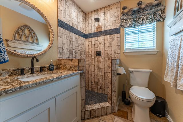 523 W 1st Street, Justin, TX 76247