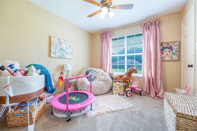 523 W 1st Street, Justin, TX 76247