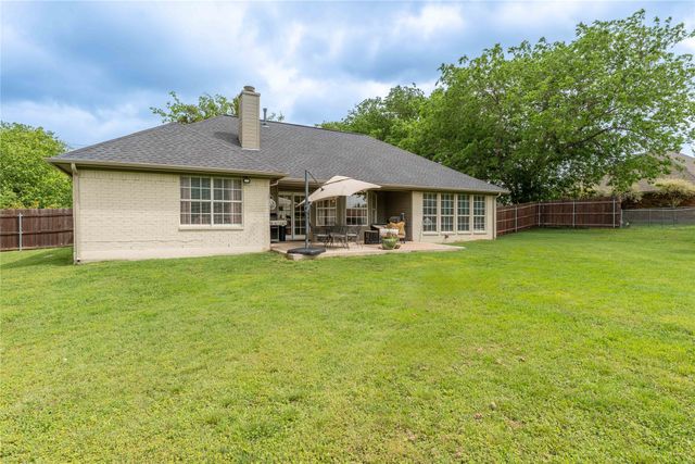 523 W 1st Street, Justin, TX 76247