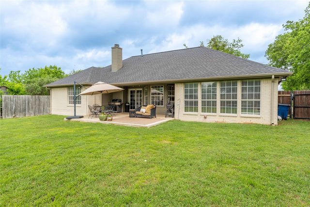 523 W 1st Street, Justin, TX 76247