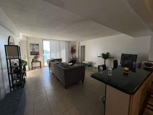 13499 Biscayne Boulevard 1206, North Miami, FL 33181