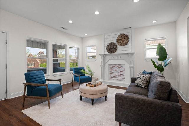 1703 E 14th Street, Chattanooga, TN 37404
