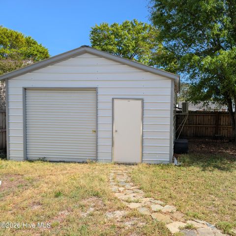 1086 Mille Avenue SW, Calabash, NC 28467