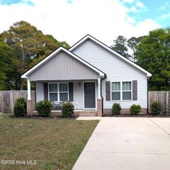 1086 Mille Avenue SW, Calabash, NC 28467
