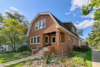3002 Euclid Avenue, Berwyn, IL 60402