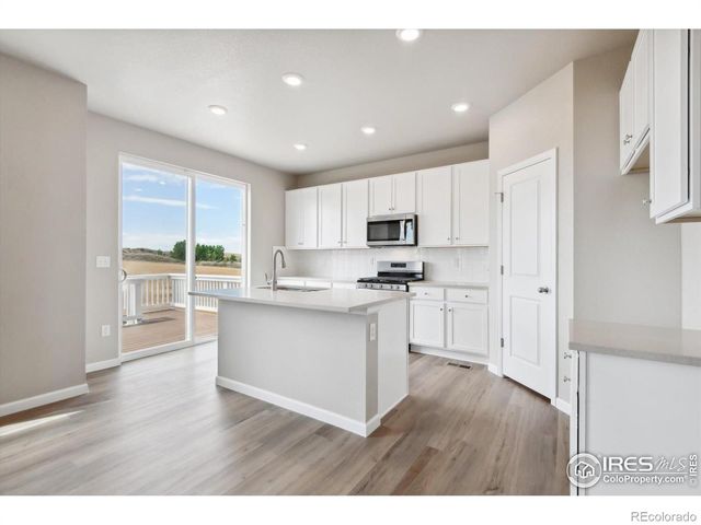 914 Harvard Street, Johnstown, CO 80534