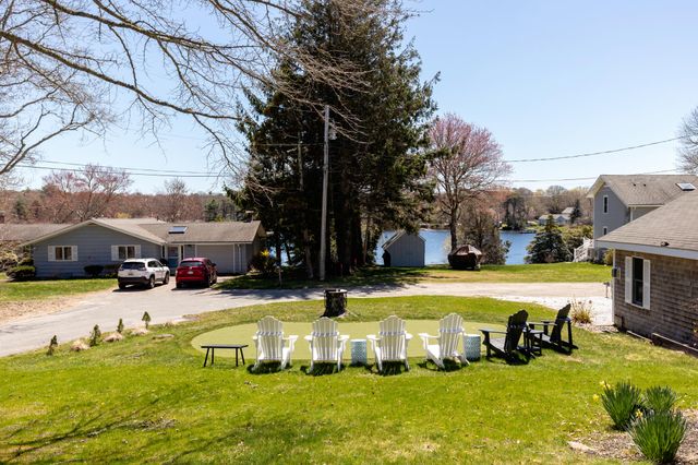 6 Scottsdale Road, Centerville, MA 02632
