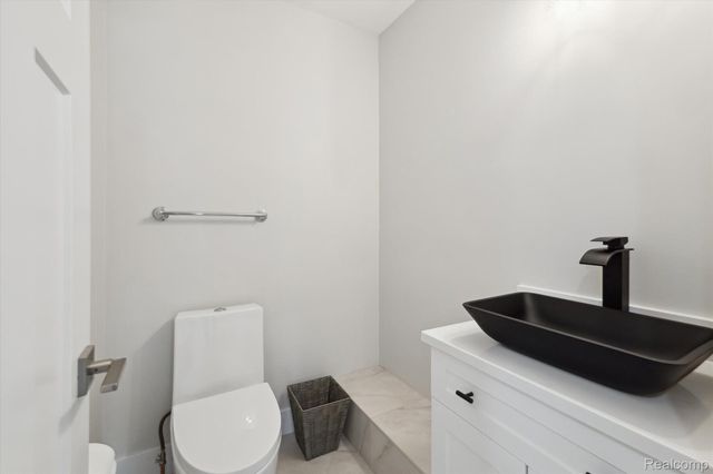 17018 WHITE HAVEN Drive, Northville Twp, MI 48168